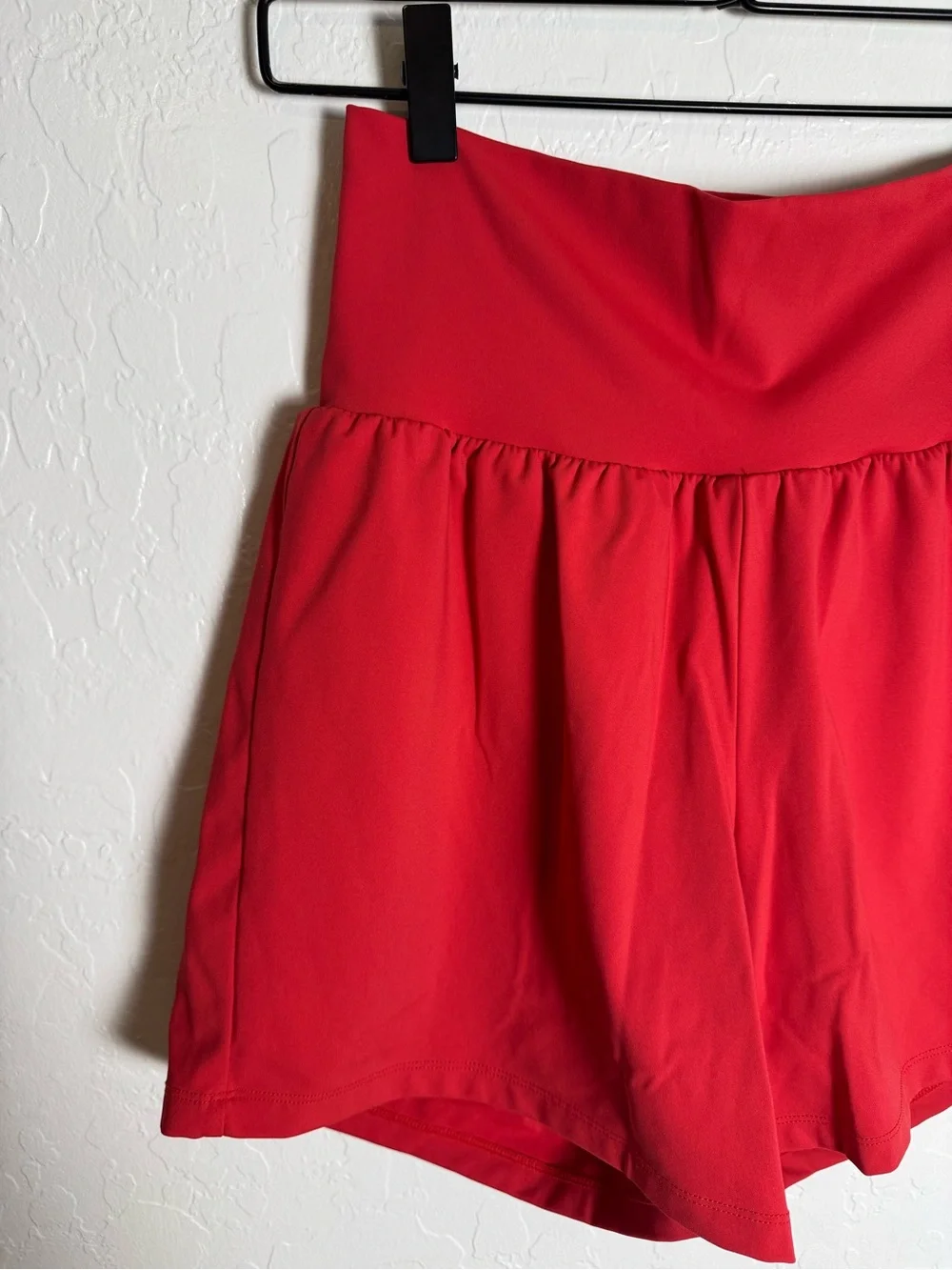 Halara SoftlyZero Airy 2-in-1 Yoga Shorts Winterberry Red Small